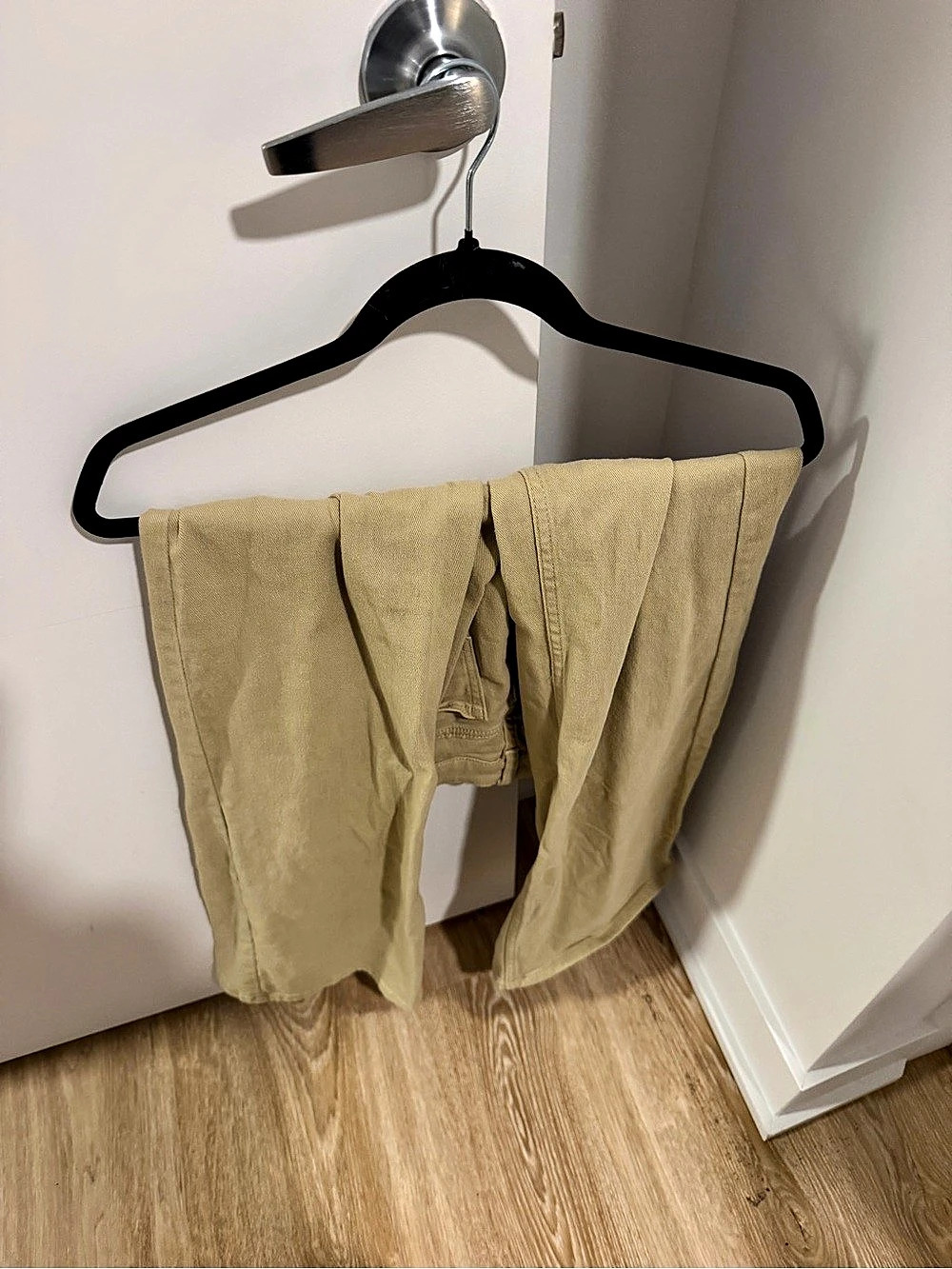 H&M - Low Rise - Picture 2 of 3